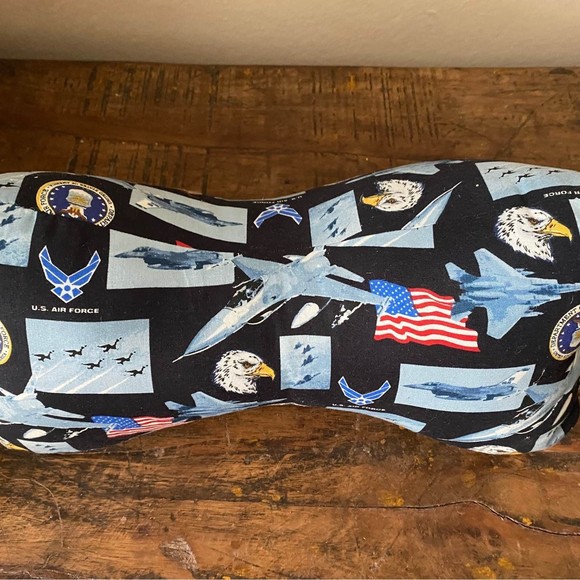 United States Air Force Print Nap Bone Neck Pillow NEW with Tags - Picture 2 of 3